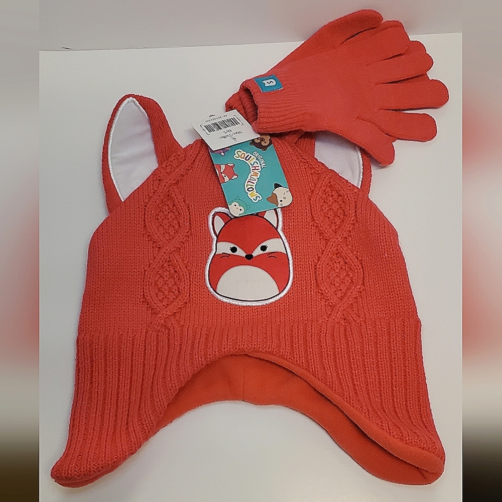 Squishmallow Fifi the Fox Ears Kids Beanie & Glove Set NEW Winter Hat Tuque